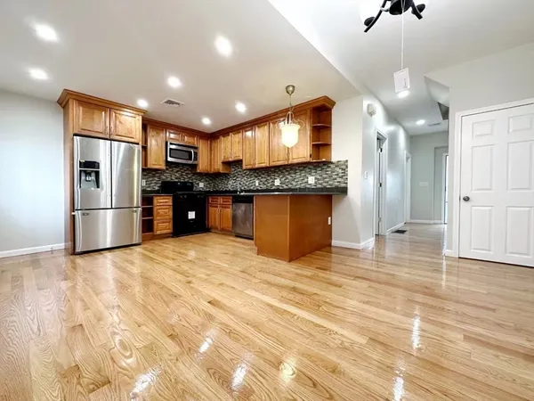 $3,600 | 90 George Street, Unit 90, Boston, MA 02119