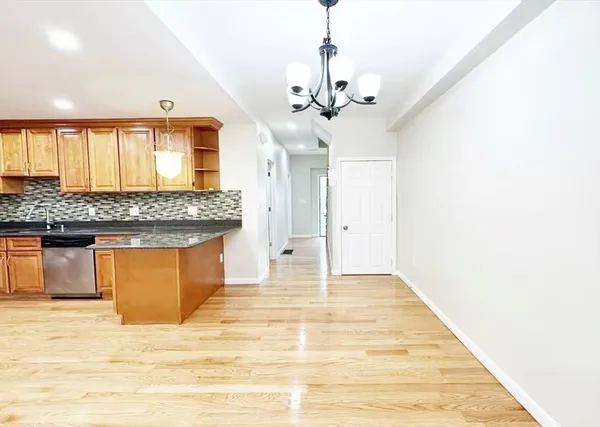 $3,600 | 90 George Street, Unit 90, Boston, MA 02119