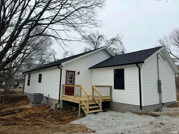 $199,900 | 701 Main Street, Bruceville, IN 47516