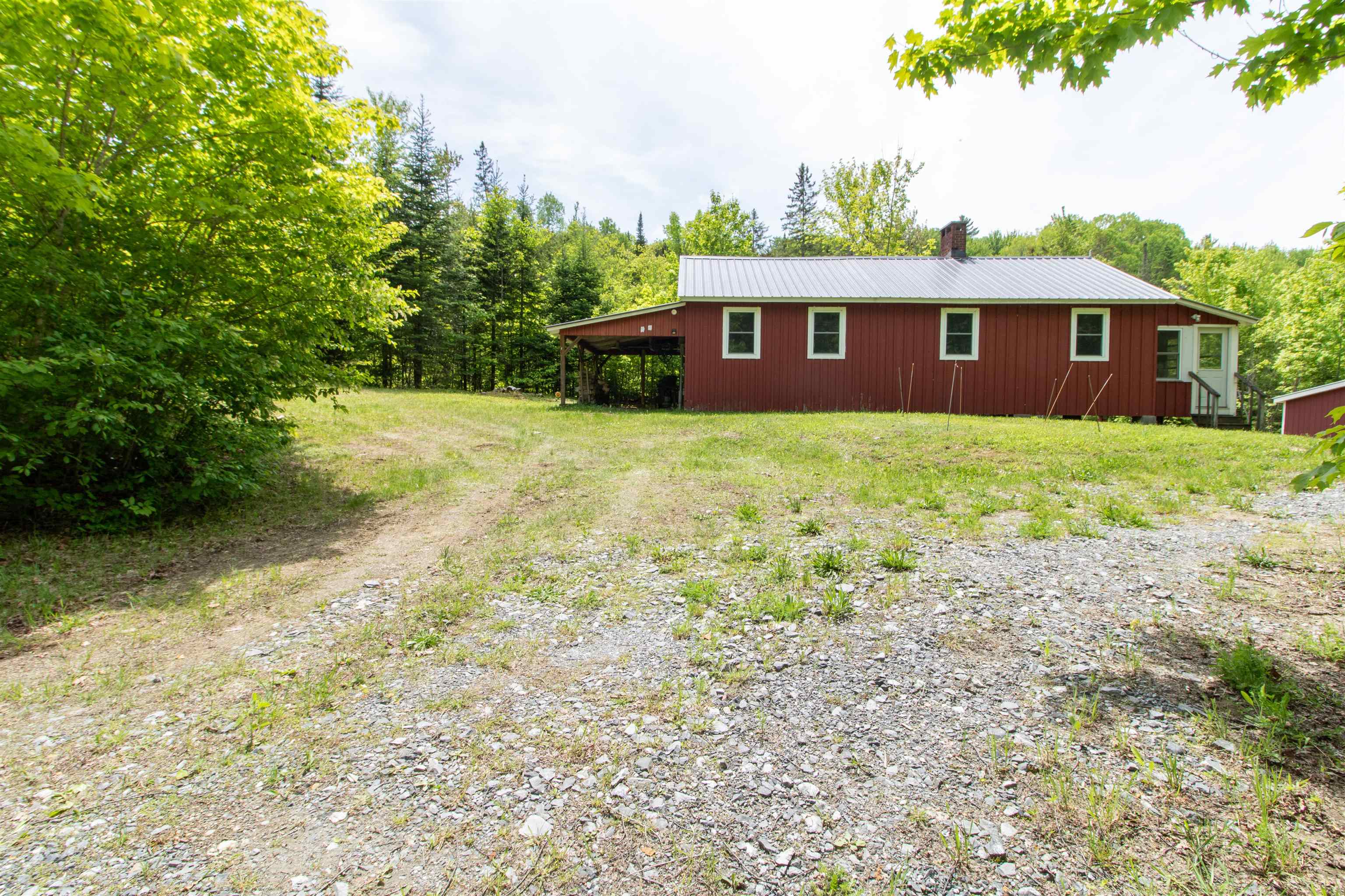 6885 Kirby Mountain Road Kirby, VT 05851 - Photo 34 of 51