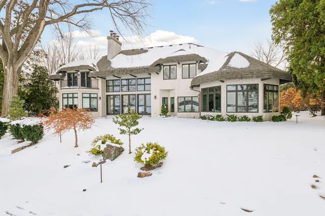 $4,999,995 | 4940 Meadville Street, Excelsior, MN 55331