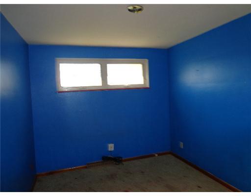 1251 Student Springfield, OH 45503 - Photo 5 of 9