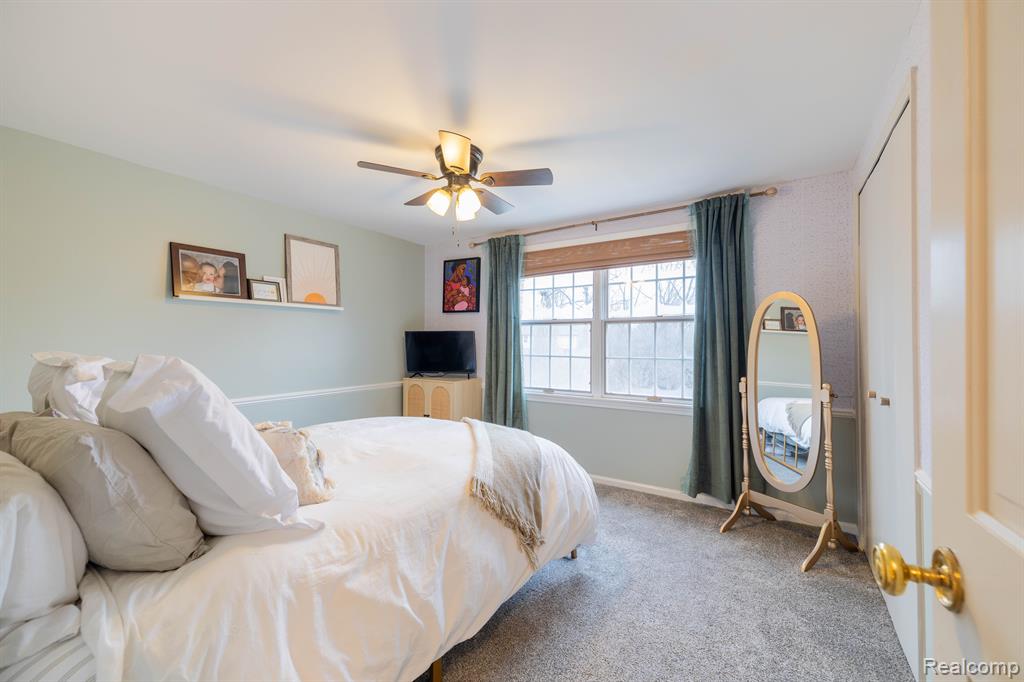18057 Meridian Road Grosse Ile, MI 48138 - Photo 35 of 64 Gallery Image 35