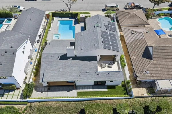 $5,485,000 | 2433 Blackthorn Street, Newport Beach, CA 92660