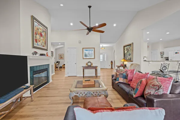 $685,000 | 182 Savannah Drive, McCormick, SC 29835