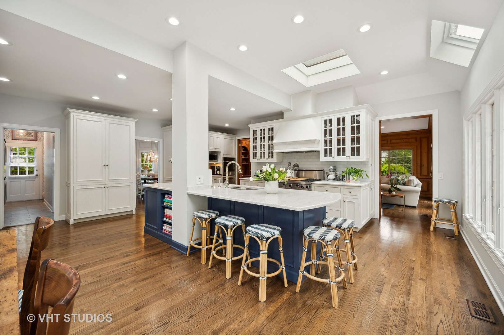650 Sheridan Road Winnetka, IL 60093 - Photo 8 of 48 Gallery Image 8