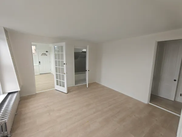 $1,800 | 1233 Chicago Avenue, Unit 11, Evanston, IL 60202