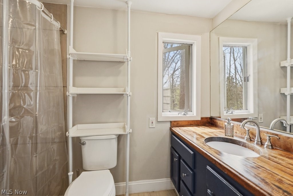 7981 Kinsman Road Novelty, OH 44072 - Photo 17 of 41
