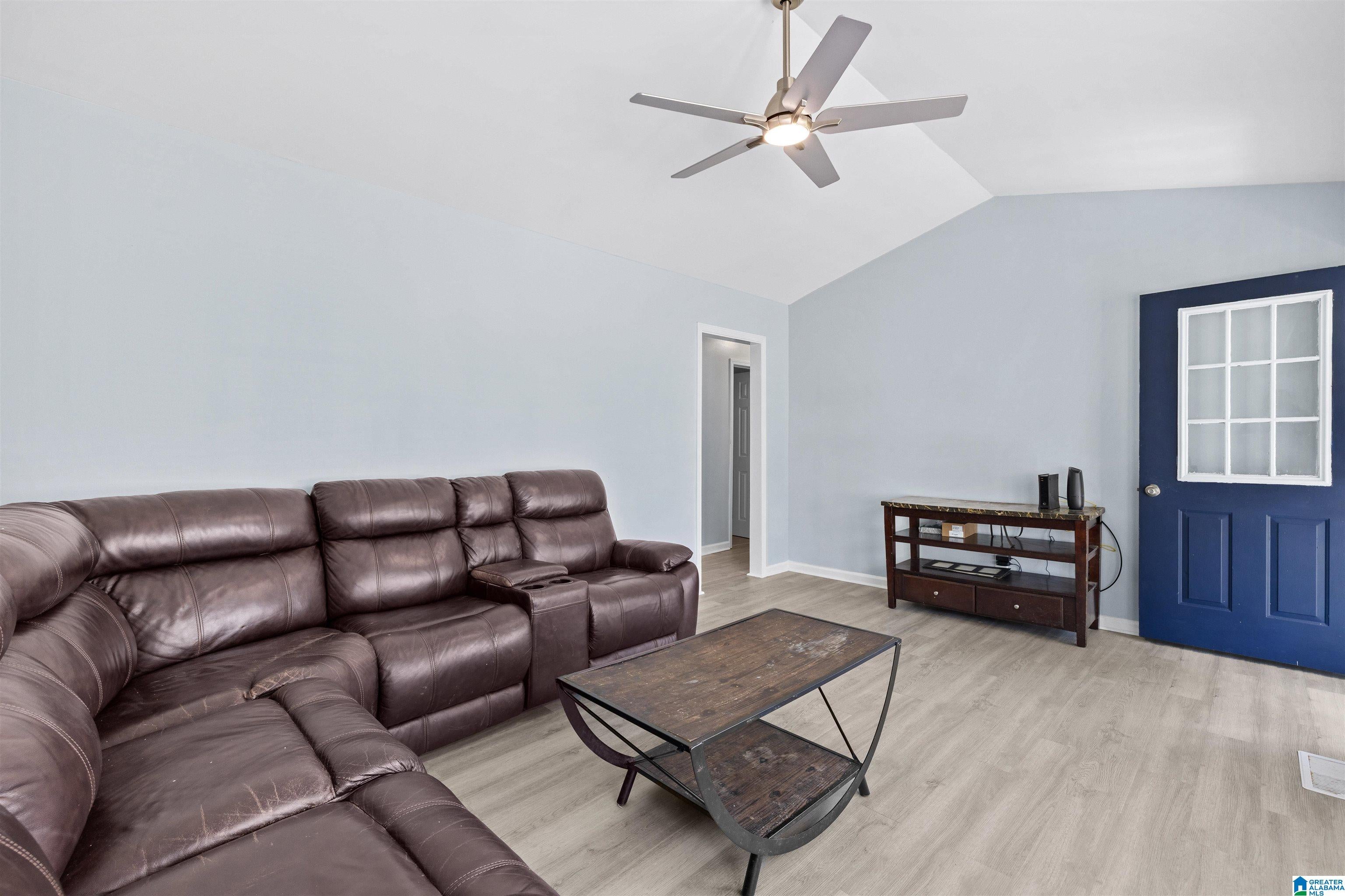 7429 Plantation Road Pinson, AL 35126 - Photo 7 of 28 Gallery Image 7