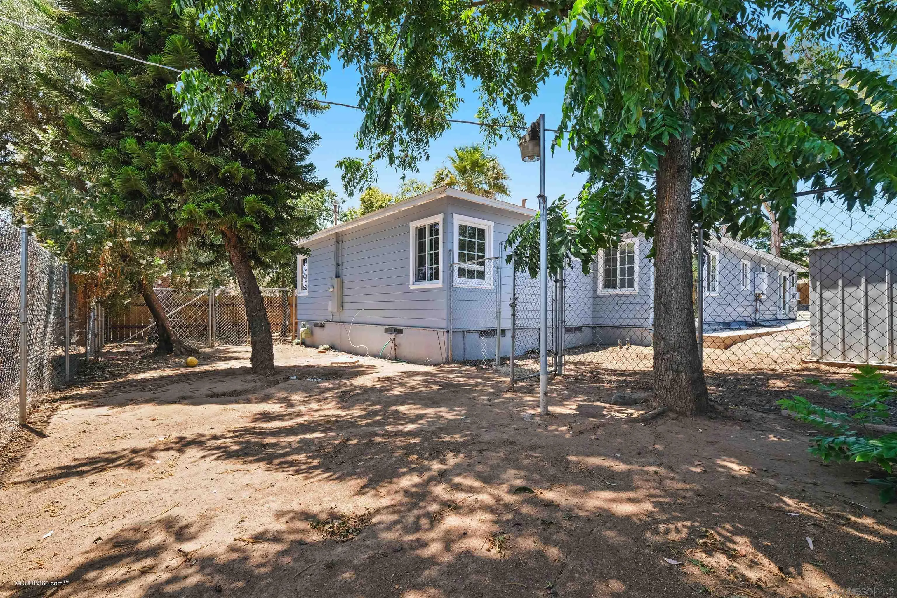 1296 Cresthill Road El Cajon, CA 92021 - Photo 29 of 35 Gallery Image 29