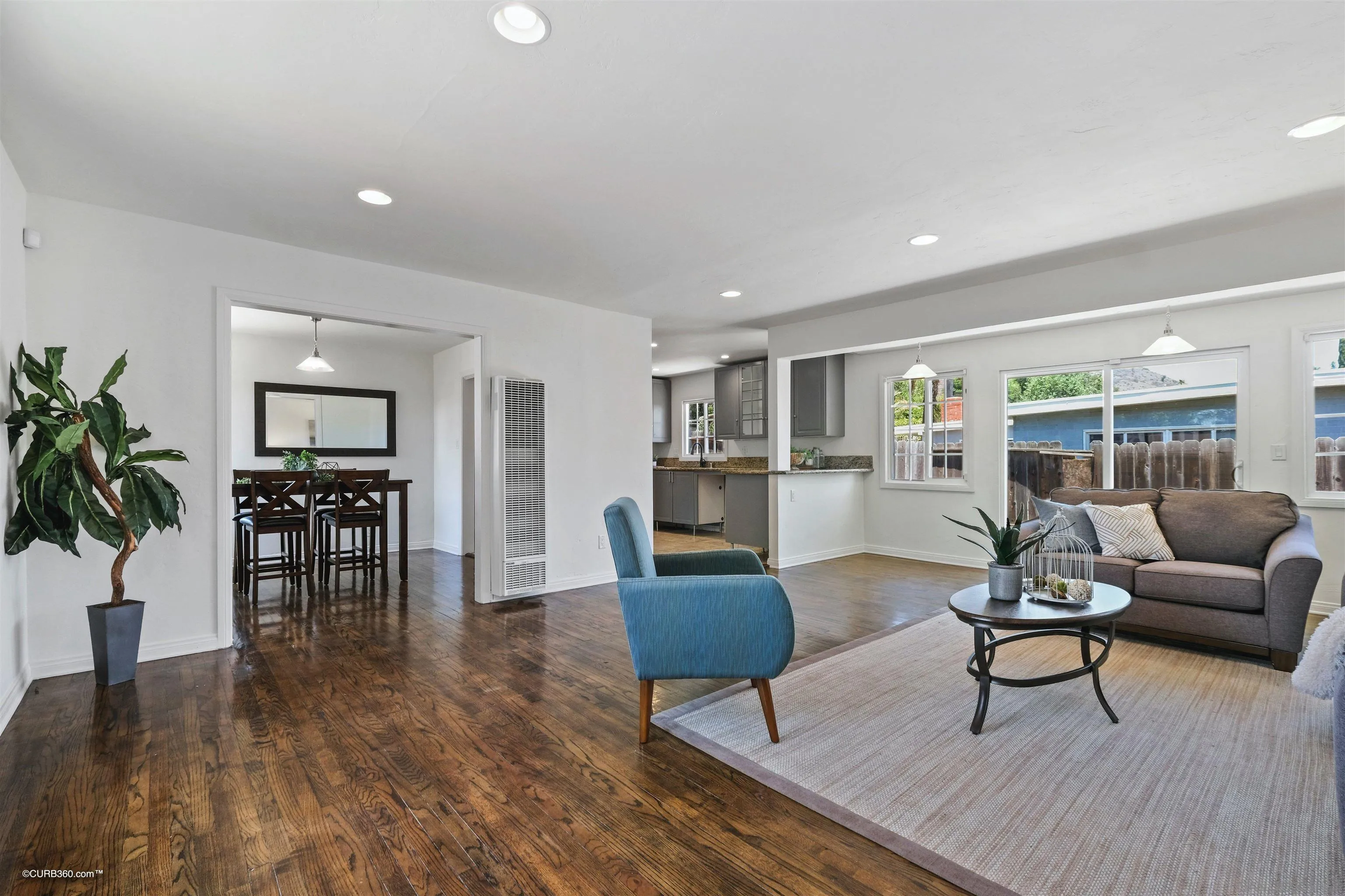 1296 Cresthill Road El Cajon, CA 92021 - Photo 3 of 35 Gallery Image 3