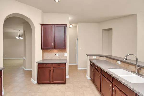 $2,450 | 2924 Perdido Bay Lane, Pearland, TX 77584