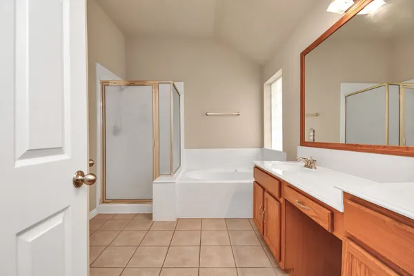 $2,450 | 2924 Perdido Bay Lane, Pearland, TX 77584