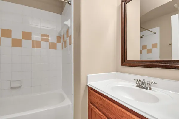 $2,450 | 2924 Perdido Bay Lane, Pearland, TX 77584