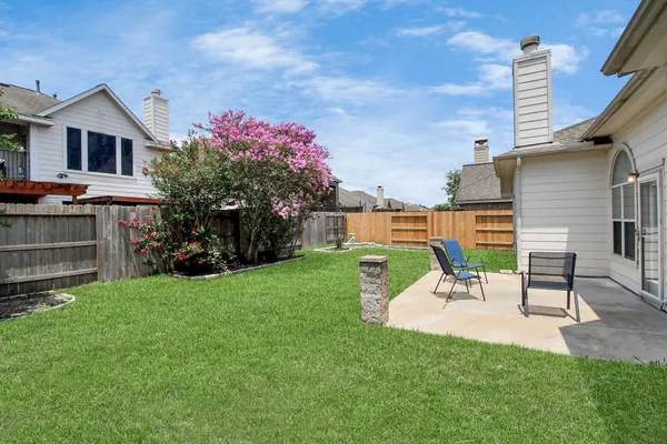 $2,450 | 2924 Perdido Bay Lane, Pearland, TX 77584