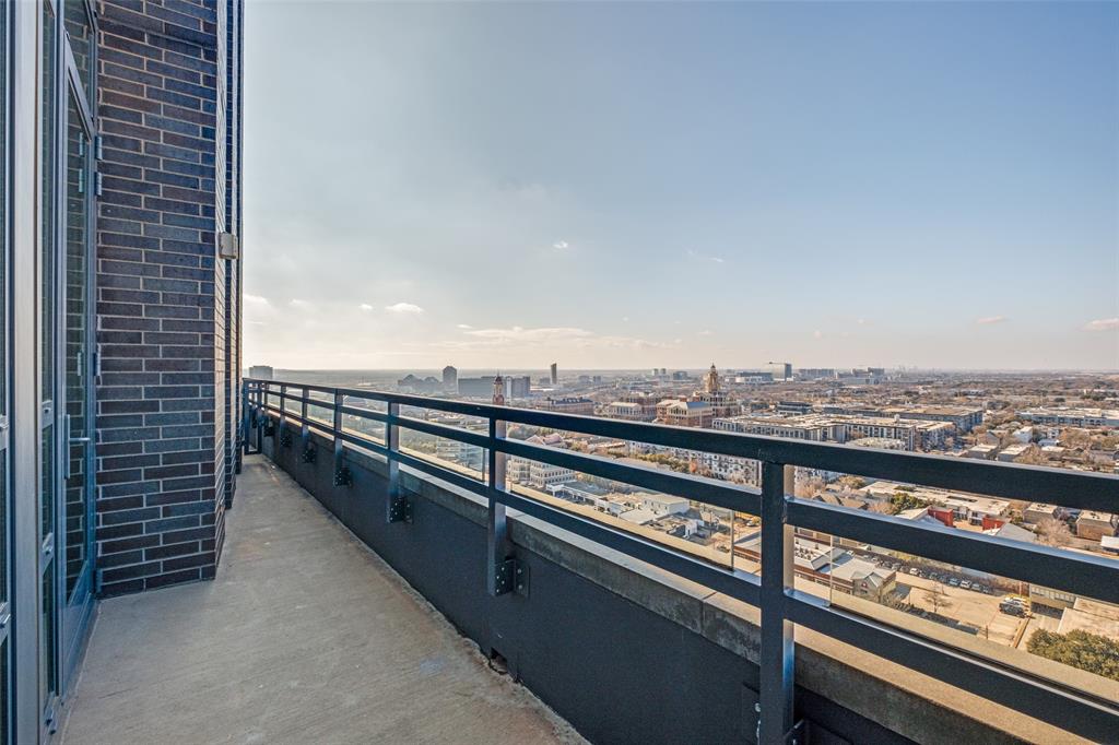 3611 Congress Avenue, Unit 2103 Dallas, TX 75219 - Photo 24 of 25 a view of balcony with city view