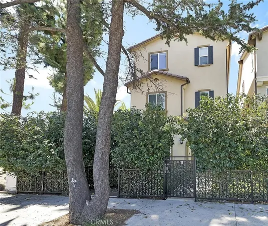 $4,850 | 14700 Sherman, Van Nuys, CA 91405
