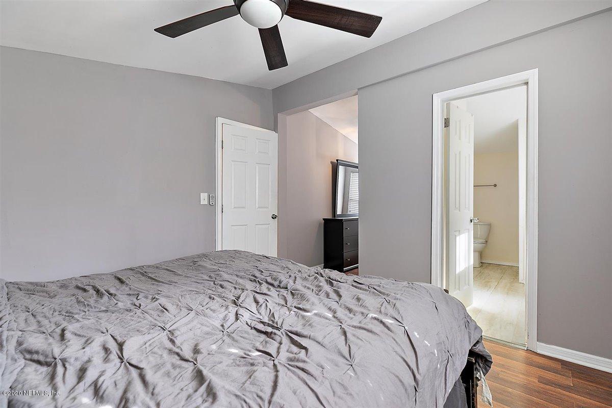 12947 Boney Road Jacksonville, FL 32226 - Photo 10 of 20 08-Primary Bedroom