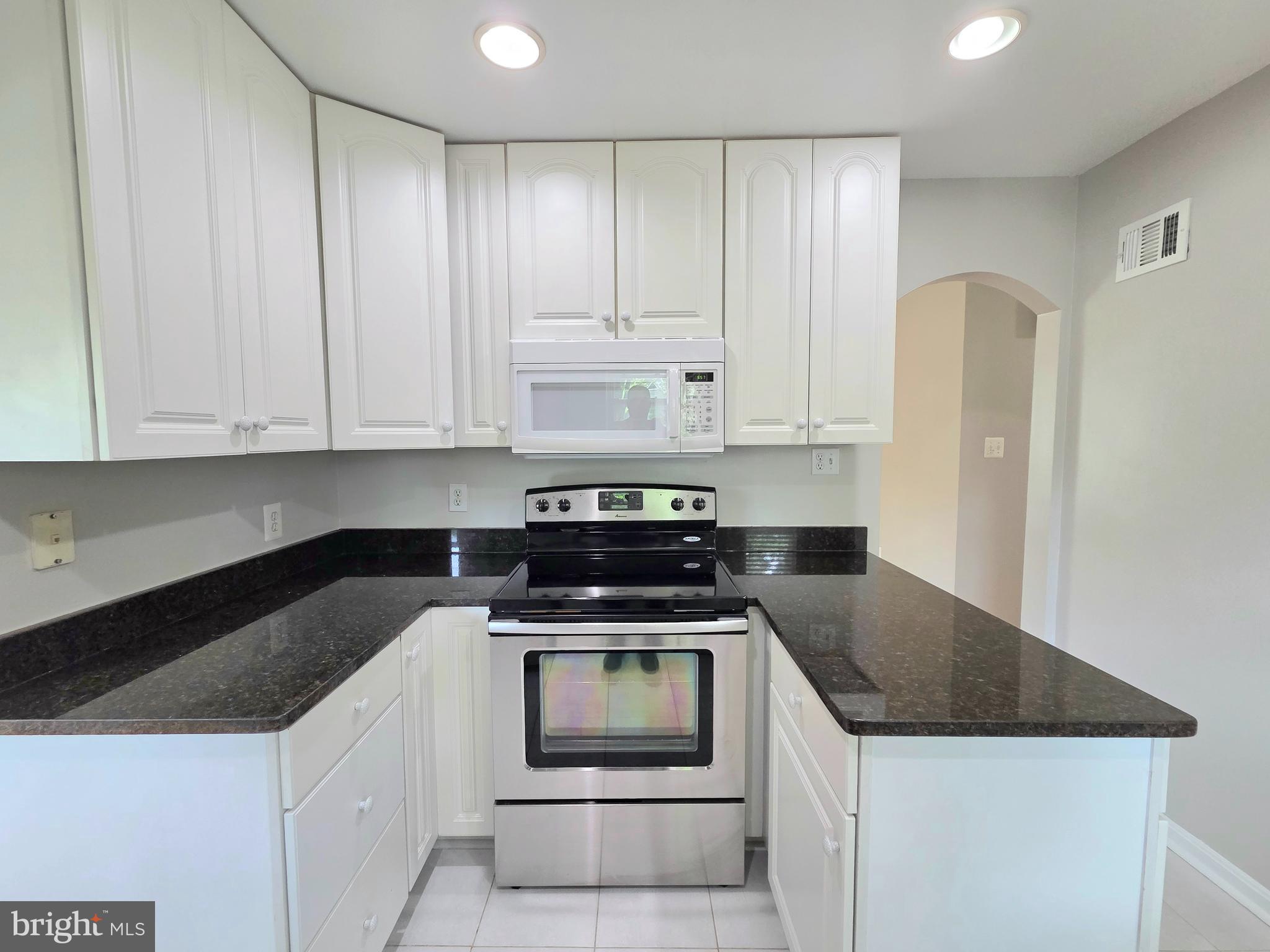 7020 Quander Road Alexandria, VA 22307 - Photo 9 of 37 Gallery Image 9
