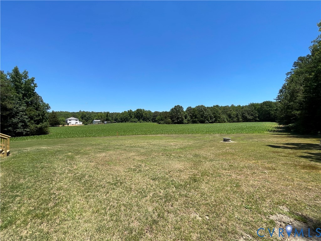 8261 Yahley Mill Road Henrico, VA 23231 - Photo 10 of 55