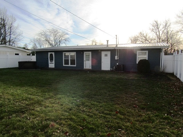 1003 Highland Park Decatur, IN 46733 - Photo 19 of 24