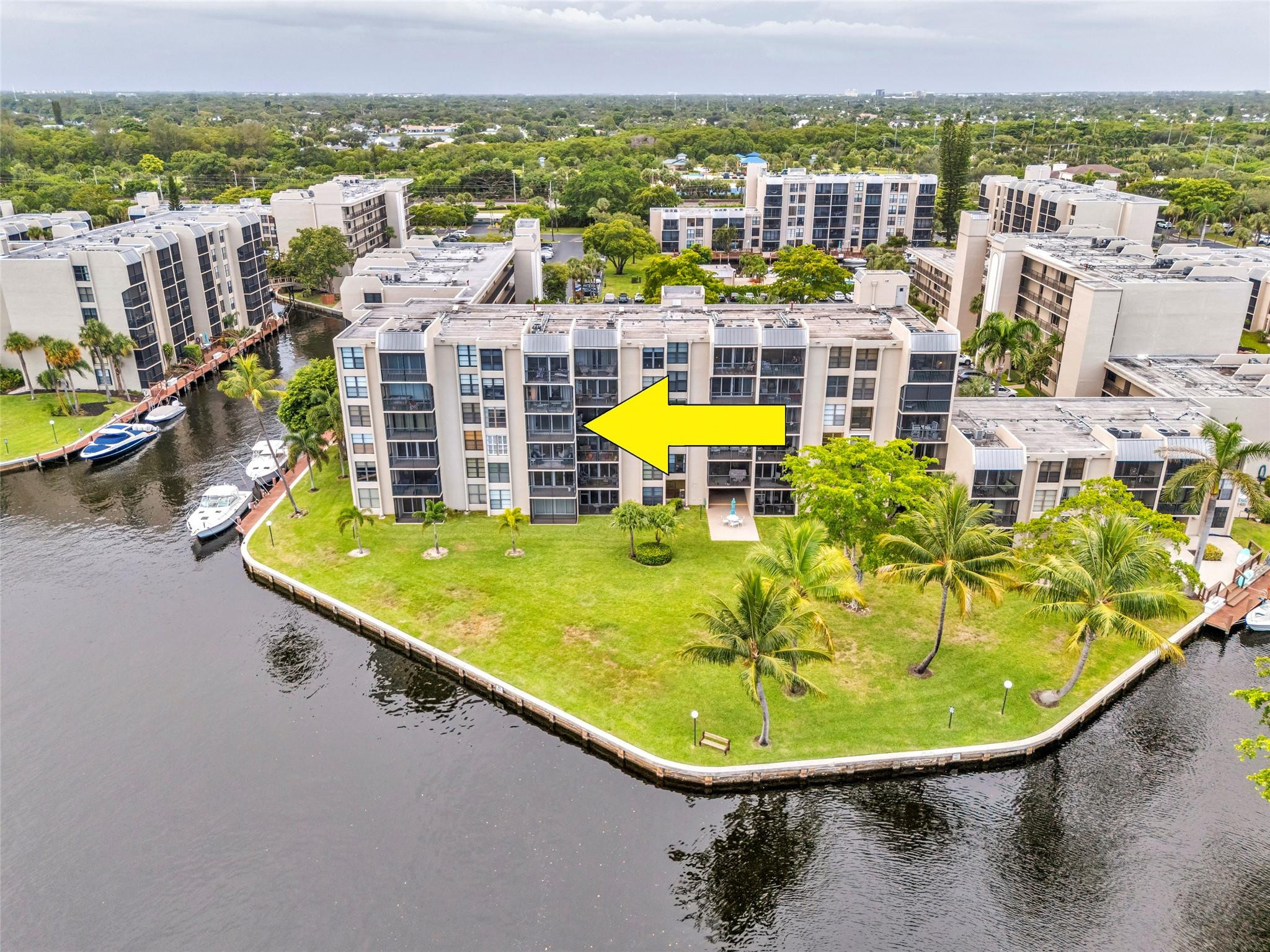 7 Royal Palm Way Boca Raton, FL 33432 - Photo 40 of 42 Photo 40