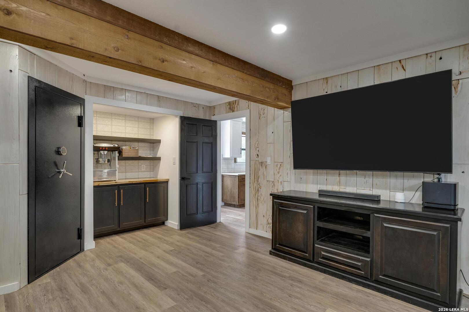 365 Bluff Creek Road North Center Point, TX 78010 - Photo 23 of 50