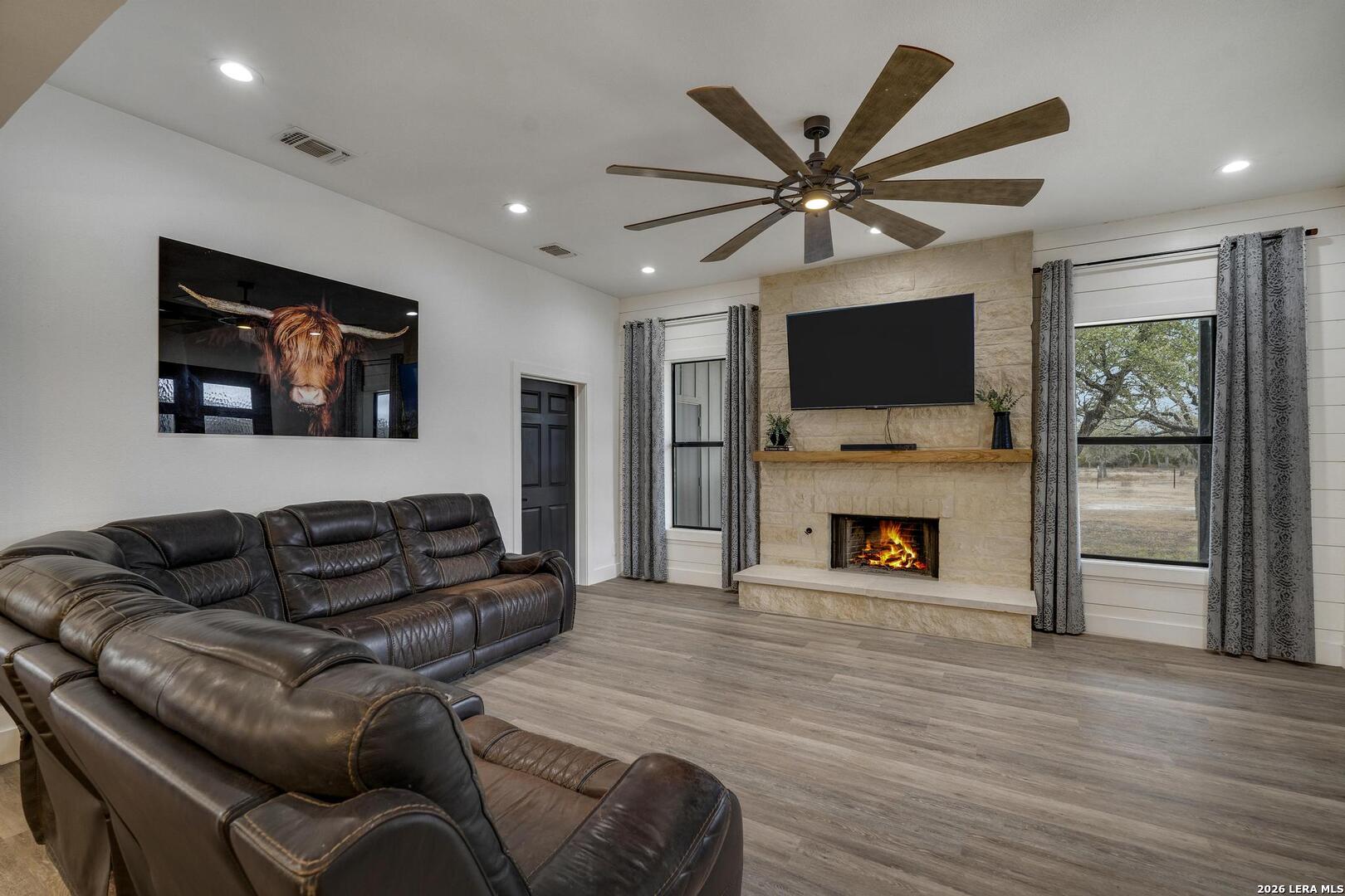 365 Bluff Creek Road North Center Point, TX 78010 - Photo 6 of 50