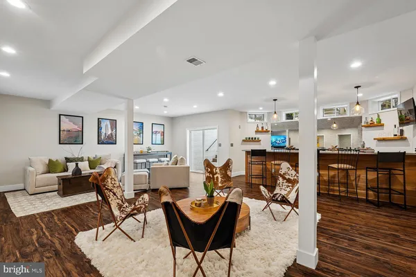 $1,699,000 | 22527 Forest Run Drive, Ashburn, VA 20148