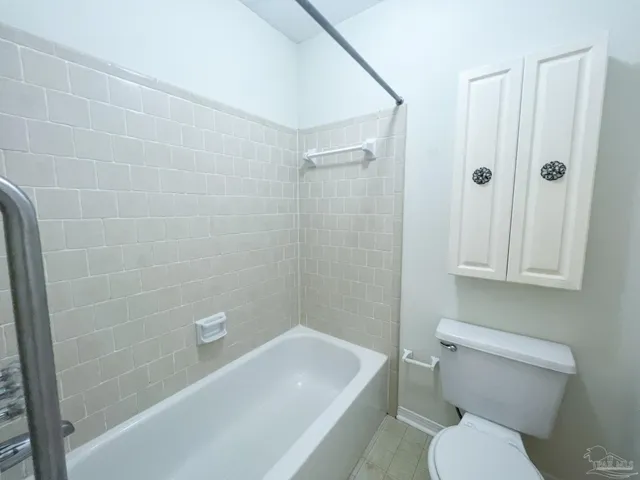 $1,250 | 4456 Bellview Avenue, Unit 7C, Pensacola, FL 32526