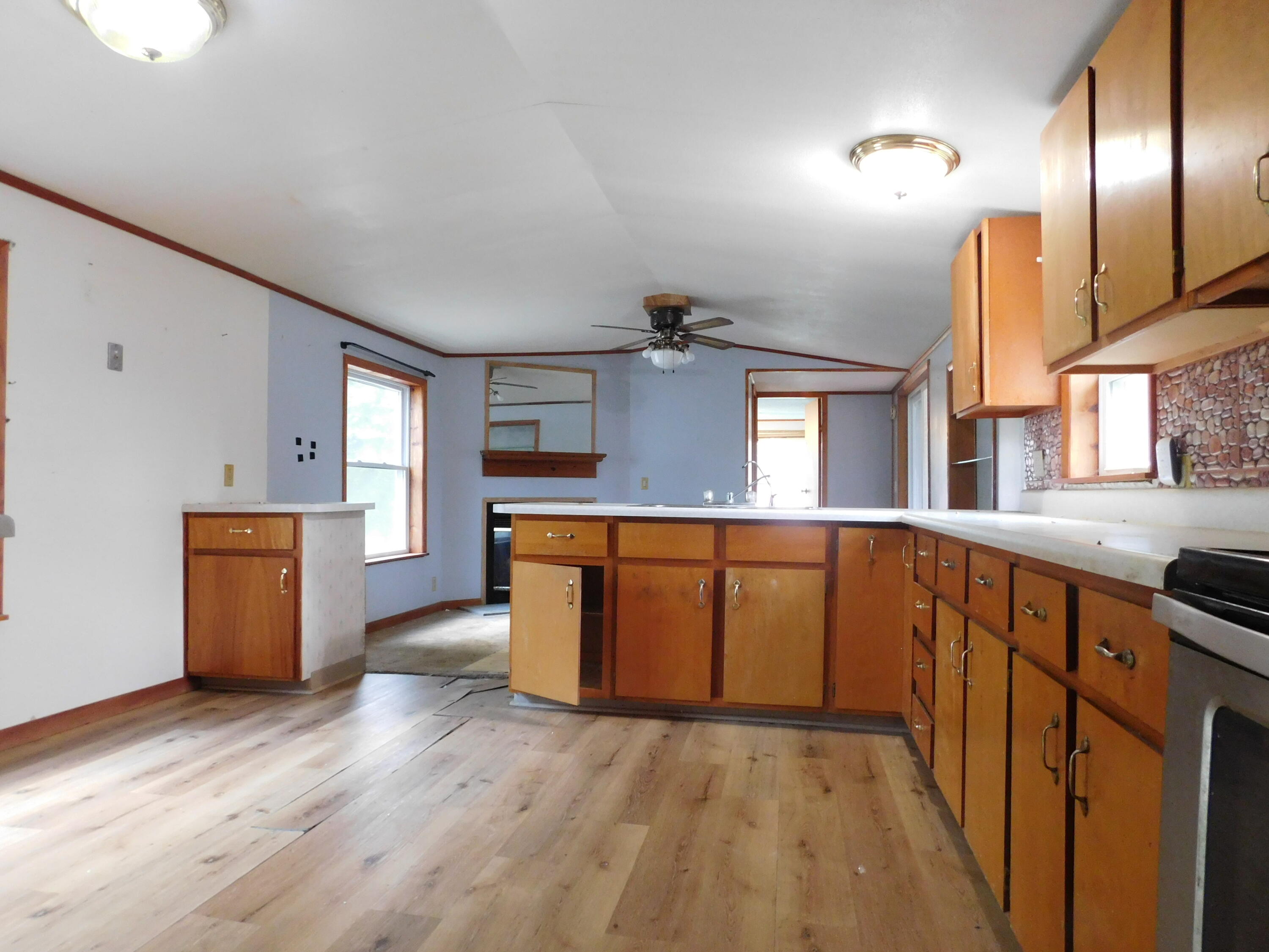 16822 Runyon Road Buchanan, MI 49107 - Photo 6 of 27 DSCN6082