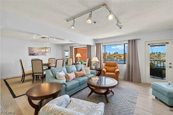 $1,899 | 3170 Matecumbe Key Road, Unit 134, Punta Gorda, FL 33955