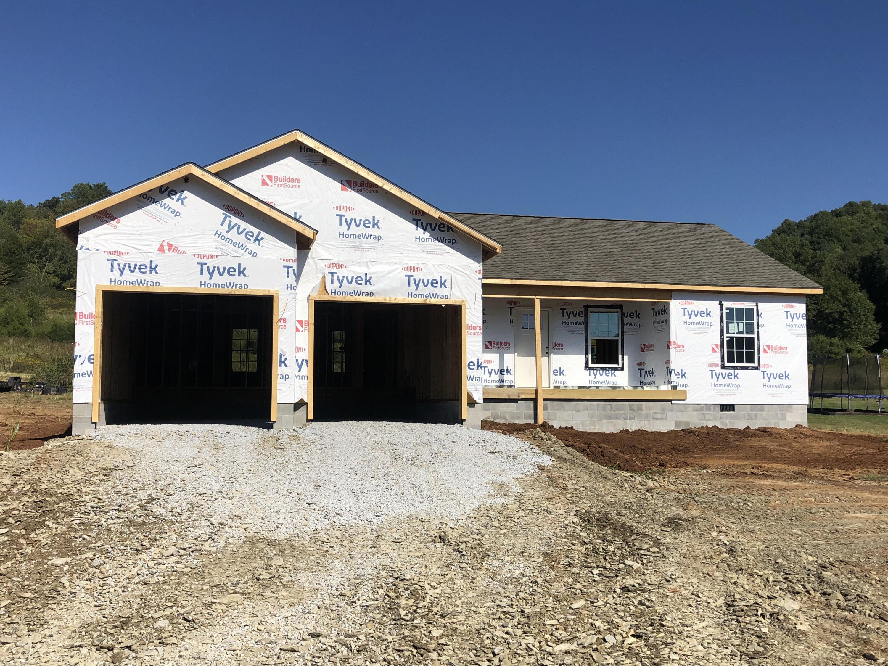 39 Campbell Rash Road Elizabethton, TN 37643 - Photo 2 of 12 6818D190-A939-414F-9898-939373C4FF2C