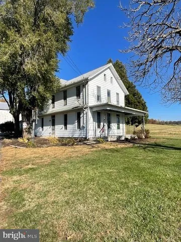 $1,800 | 408 Keystone Way, New Bloomfield, PA 17068