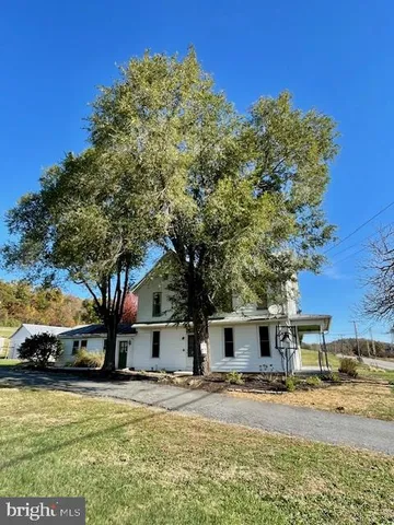 $1,800 | 408 Keystone Way, New Bloomfield, PA 17068