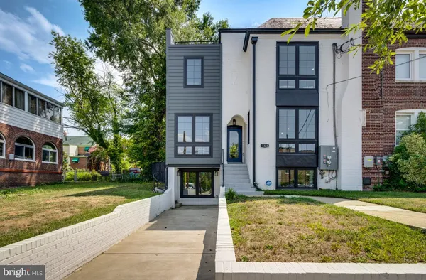 $1,194,000 | 1323 Shepherd Street Northeast, Washington, DC 20017