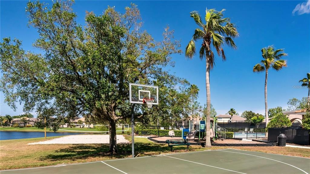 11531 Vicolo Loop Windermere, FL 34786 - Photo 27 of 32 a view of a city street