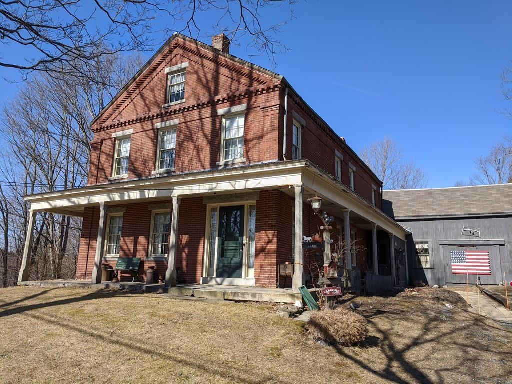 32 Maple Street Sterling, MA 01564 - Photo 2 of 23 Gallery Image 2