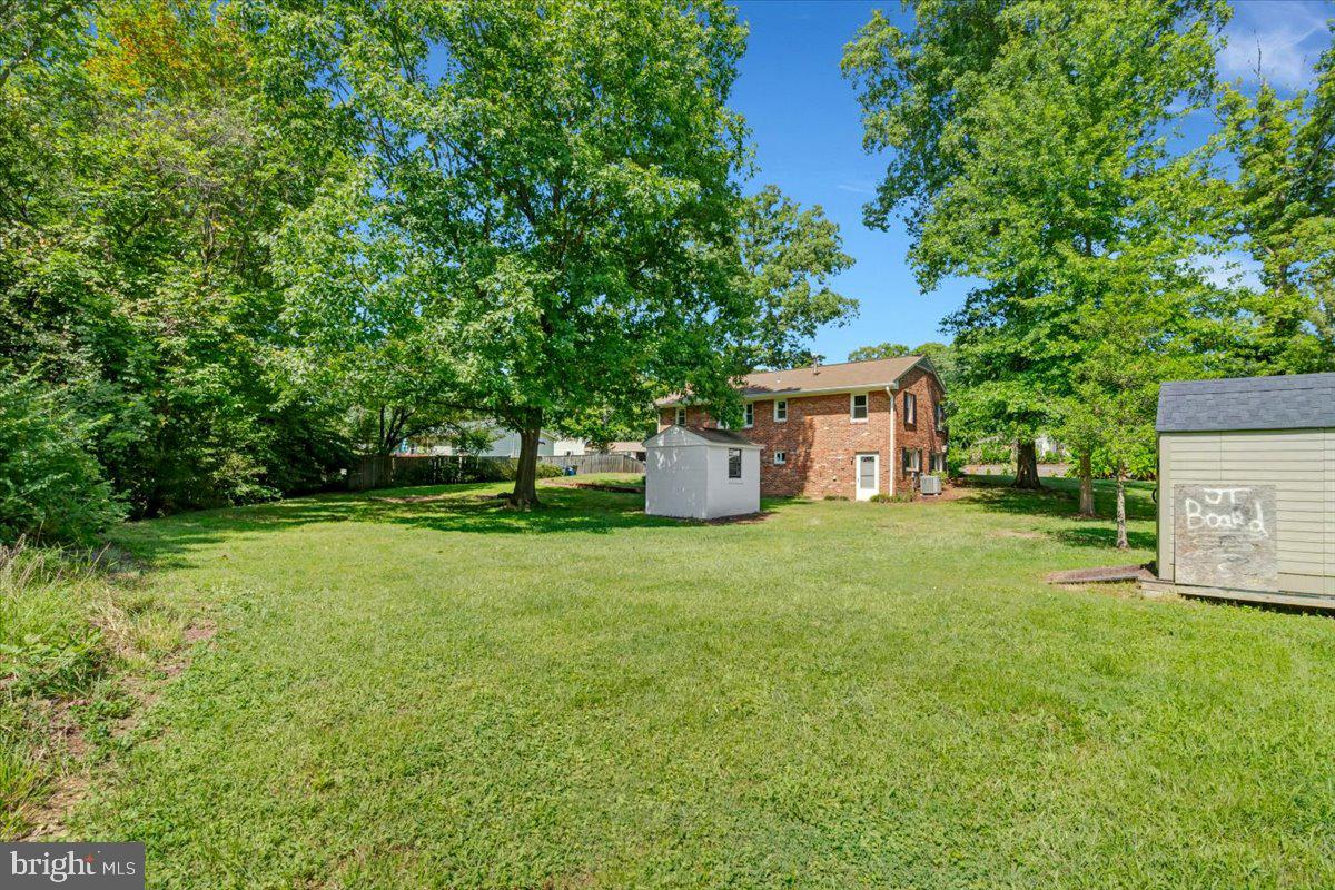 8417 Leland Road Manassas, VA 20111 - Photo 41 of 43 Backyard