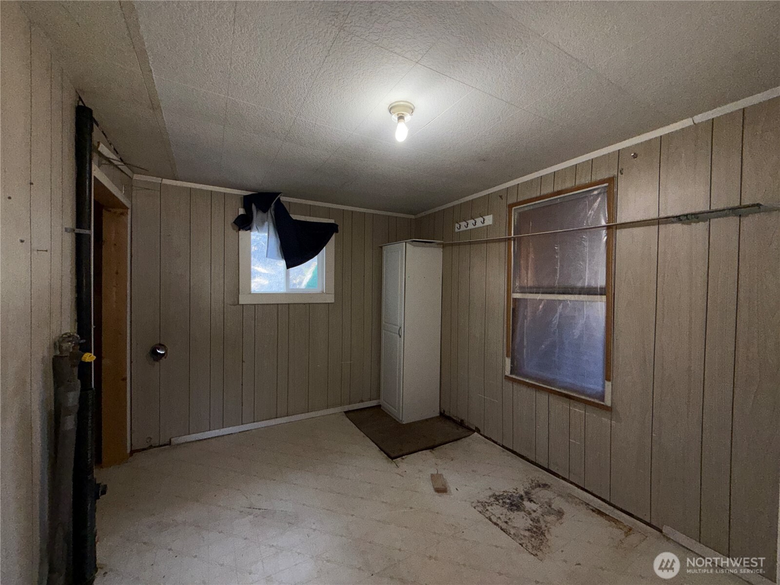 331 Bonaparte Lake Road Tonasket, WA 98855 - Photo 13 of 35