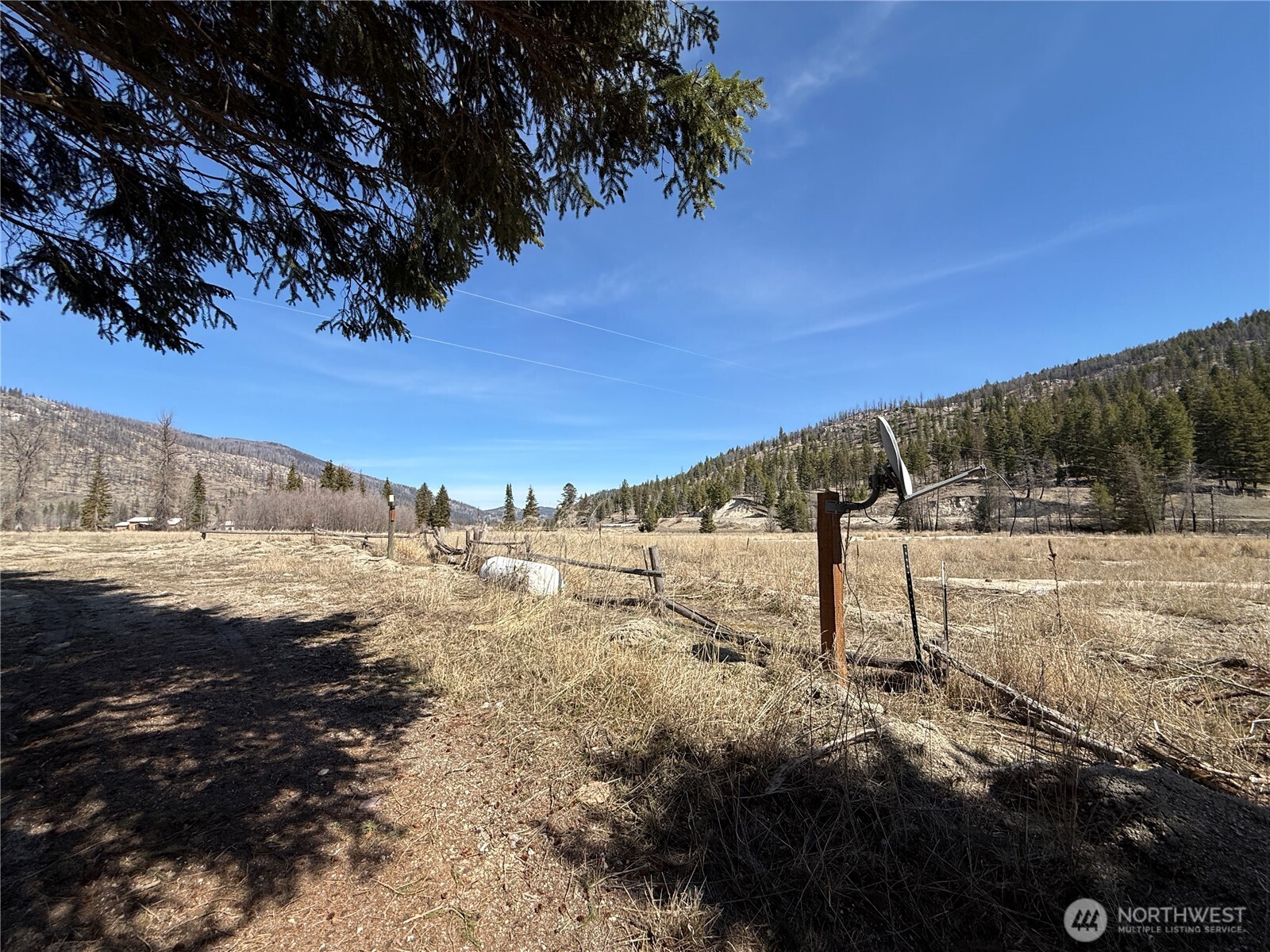 331 Bonaparte Lake Road Tonasket, WA 98855 - Photo 23 of 35