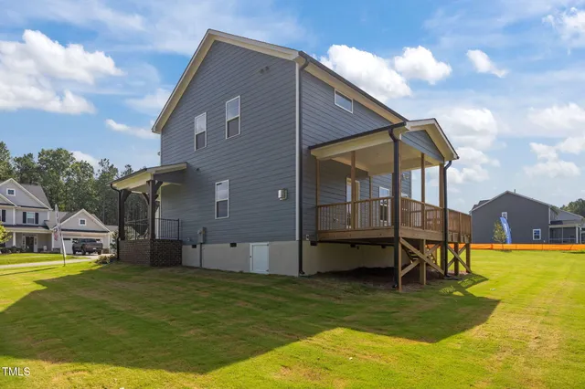 a house view with a garden space