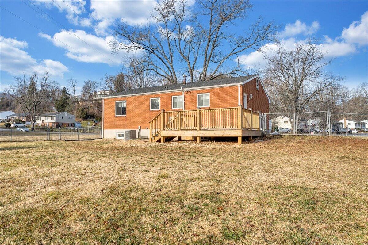 3804 Meadowlark Road Roanoke, VA 24018 - Photo 46 of 54 46-MIB09513