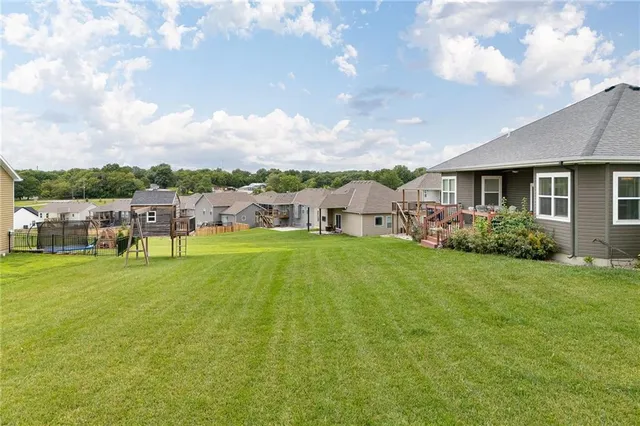 $475,900 | 14078 Indian Ridge Road, St. Joseph, MO 64505