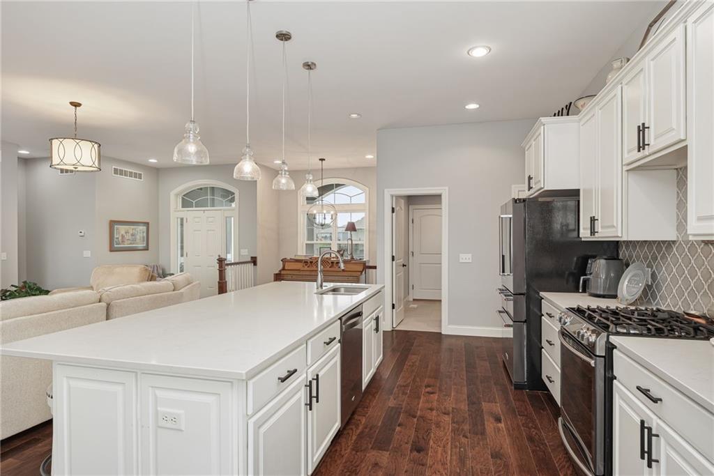 14078 Indian Ridge Road St. Joseph, MO 64505 - Photo 10 of 37