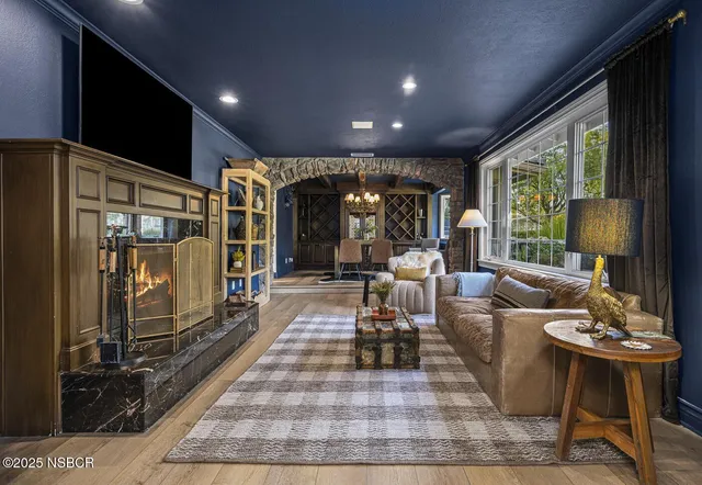 $4,495,000 | 3730 Roblar Avenue, Santa Ynez, CA 93460