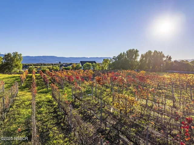 $4,495,000 | 3730 Roblar Avenue, Santa Ynez, CA 93460