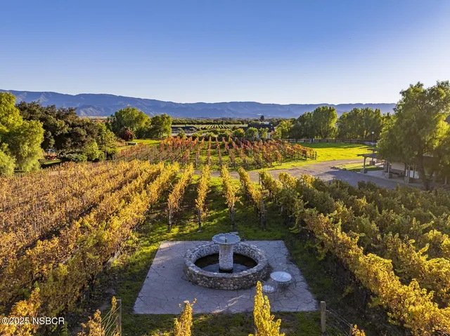 $4,495,000 | 3730 Roblar Avenue, Santa Ynez, CA 93460