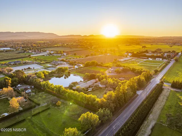 $4,495,000 | 3730 Roblar Avenue, Santa Ynez, CA 93460