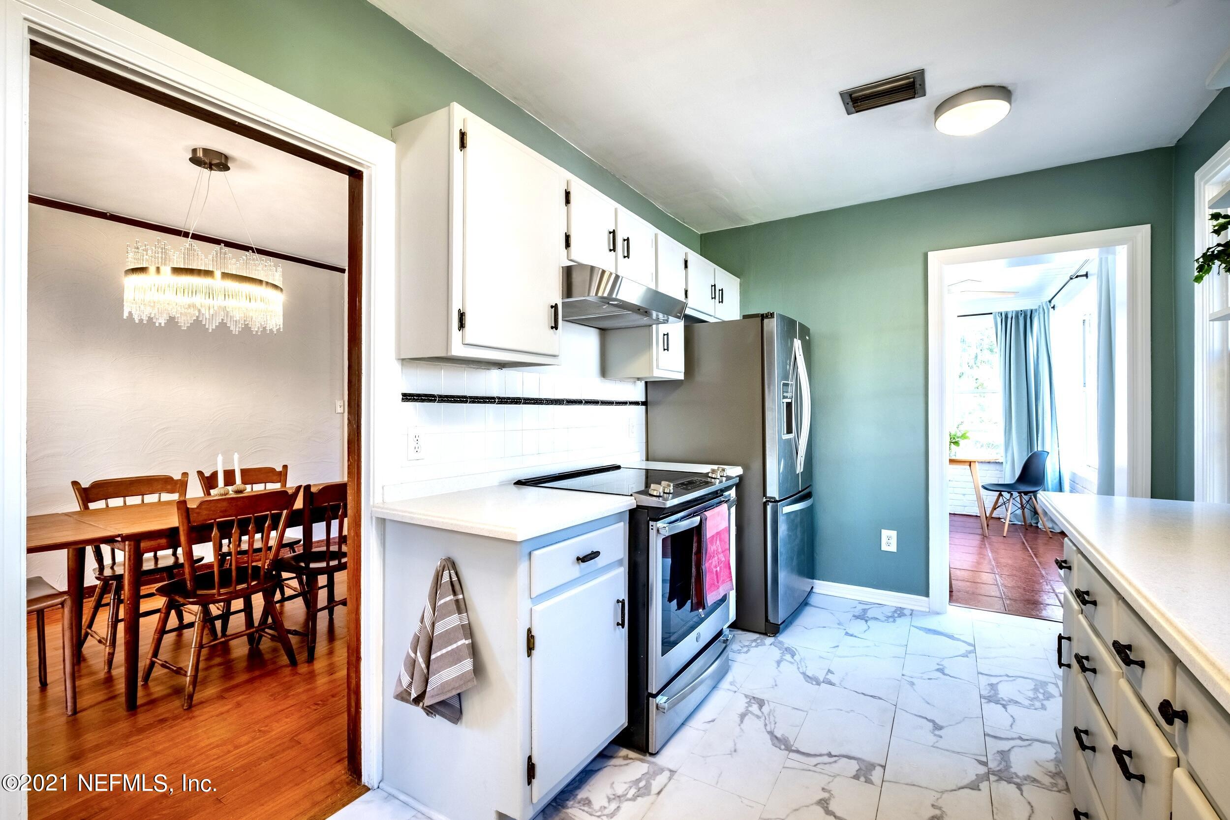 3965 Gadsden Road Jacksonville, FL 32207 - Photo 16 of 38 BB3C99E5-FB93-400F-B5A1-01F5FA24C4EF